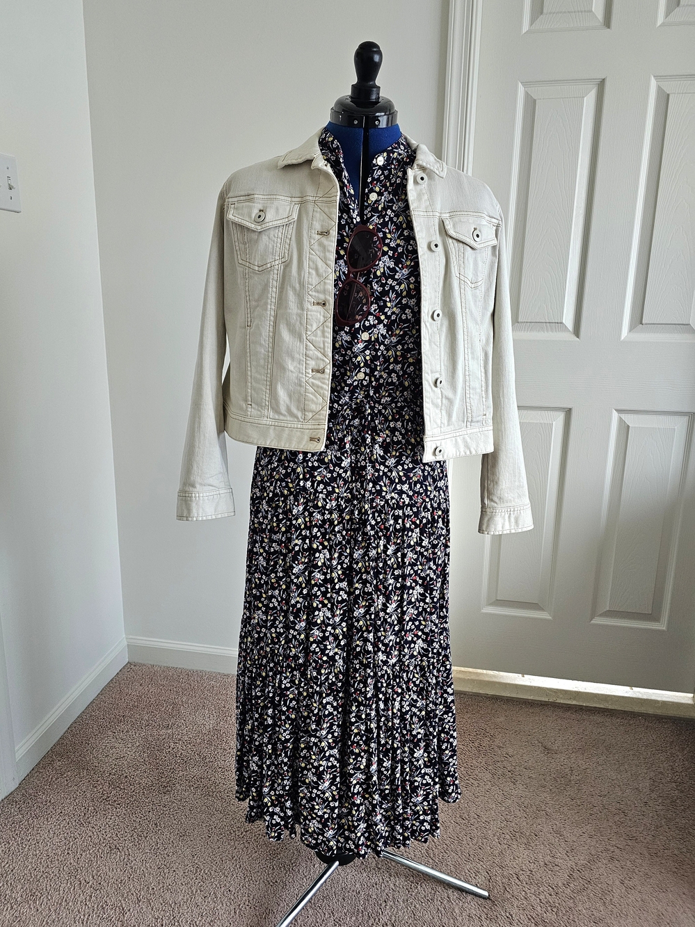 CHAPS M Navy Floral Sleeveless Button Front Tiered Maxi Dress Tie Waist - Picture 8 of 15
